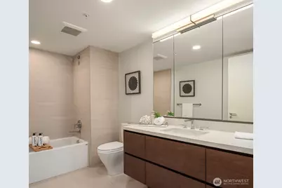 121 Stewart Street #1204, Seattle, WA 98011 - Photo 14