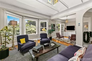 1714 E Highland Dr, Seattle, WA 98112 - Photo 10