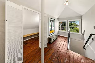 1714 E Highland Dr, Seattle, WA 98112 - Photo 20