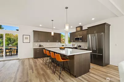 12037 Fremont Avenue N #1, Seattle, WA 98133 - Photo 10