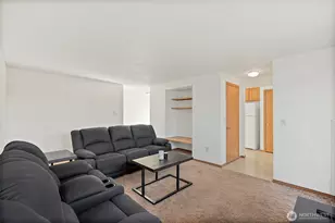 17513 6 Ave Ct E, Spanaway, WA 98387 - Photo 6