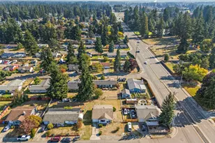 17513 6 Ave Ct E, Spanaway, WA 98387 - Photo 30