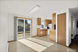 17513 6 Ave Ct E, Spanaway, WA 98387 - Photo 8