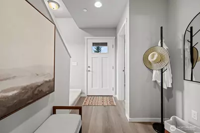 7027 Rainier Drive #A, Everett, WA 98203 - Photo 6