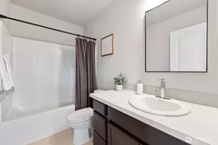 7027 Rainier Dr, Everett, WA 98203 - Photo 26