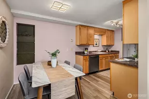 7064 35th Ave NE, Seattle, WA 98115 - Photo 8