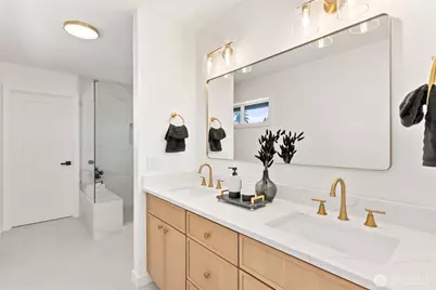 18542 Stone Avenue N, Shoreline, WA 98133 - Photo 26