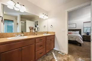 2433 55th Ave SE, Olympia, WA 98501 - Photo 12