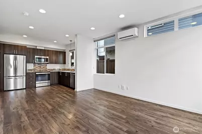 6917 Carleton Ave S #B, Seattle, WA 98108 - Photo 6