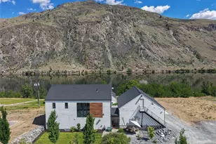 485 Hidden Ln, Chelan, WA 98816 - Photo 2