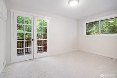 14855 Phelps Road NE, Bainbridge Island, WA 98110 - Photo 32