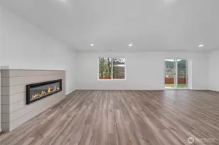 691 Salzer Crk Dr, Centralia, WA 98531 - Photo 6