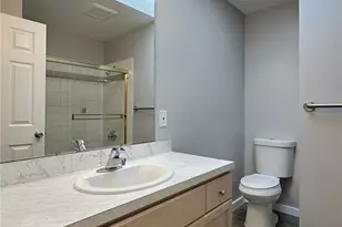 12025 Phinney Ave N, Seattle, WA 98133 - Photo 12