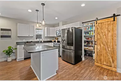1020 Joni Lane, Wenatchee, WA 98801 - Photo 8