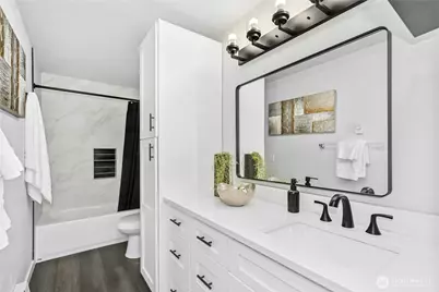 2034 14th Avenue W #304, Seattle, WA 98119 - Photo 16