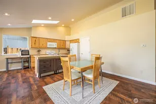 3001 Green Valley Dr, Maple Falls, WA 98266 - Photo 8
