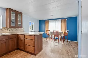 300 SW 7th Ave, Battle Ground, WA 98604 - Photo 10