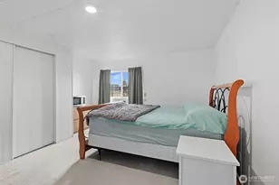 300 SW 7th Ave, Battle Ground, WA 98604 - Photo 12