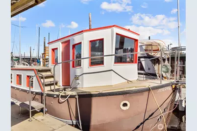 2100 West Bay Drive NW #08, Olympia, WA 98502 - Photo 1