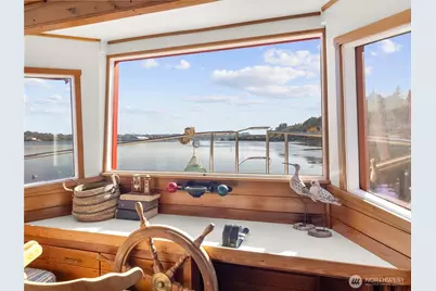 2100 West Bay Drive NW #08, Olympia, WA 98502 - Photo 8