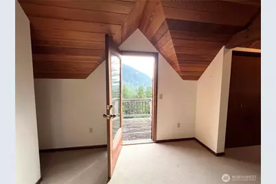 1052 Vusario Lane, Orcas Island, WA 98245 - Photo 34