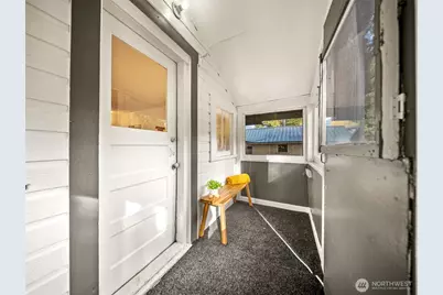 520 Railroad Avenue E, Skykomish, WA 98288 - Photo 6