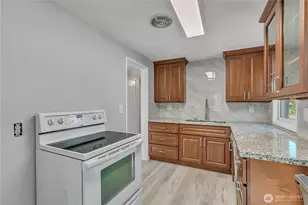 12230 68th Ave S, Seattle, WA 98178 - Photo 12