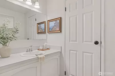 820 Cady Road #J206, Everett, WA 98203 - Photo 16