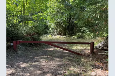 2563 E South Island Drive, Shelton, WA 98584 - Photo 14