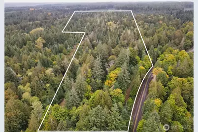 2563 E South Island Drive, Shelton, WA 98584 - Photo 2