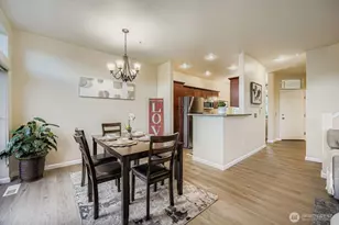 2132 NW Pacific Yew Pl, Issaquah, WA 98027 - Photo 10