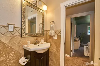 18228 118th Avenue SE, Renton, WA 98058 - Photo 34