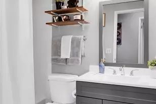 2562 Thorndyke Ave W, Seattle, WA 98199 - Photo 12