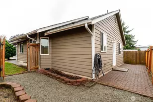 2722 178th Pl NE, Marysville, WA 98271 - Photo 2