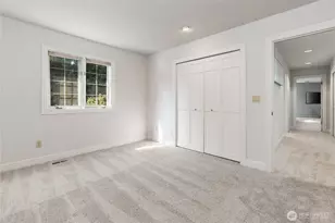 3510 116th Ave NE, Bellevue, WA 98004 - Photo 18