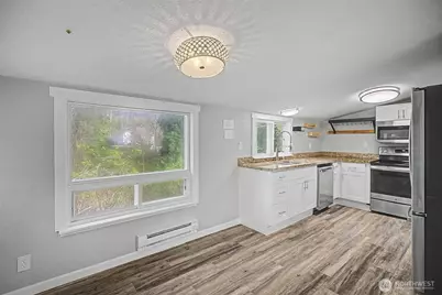 1251 S 230th Street, Des Moines, WA 98198 - Photo 12