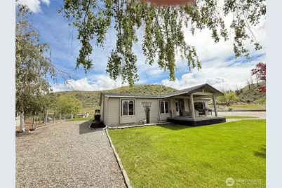 92 Crumbacher Road, Tonasket, WA 98855 - Photo 2