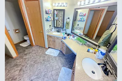 92 Crumbacher Road, Tonasket, WA 98855 - Photo 16