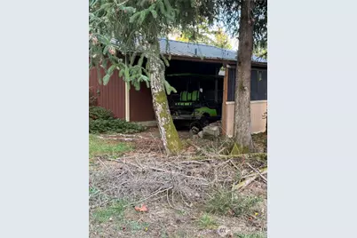 819 E Madrona Boulevard NW, Lakebay, WA 98349 - Photo 2