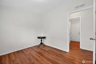 3433 S 182nd St, SeaTac, WA 98188 - Photo 8