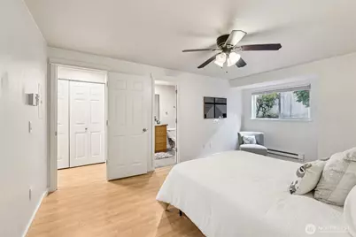 13021 SE 38th Street #A13, Bellevue, WA 98006 - Photo 12