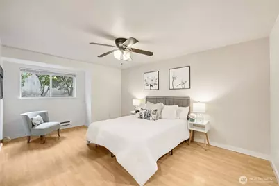 13021 SE 38th Street #A13, Bellevue, WA 98006 - Photo 10