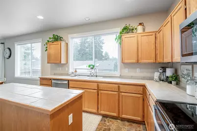 9311 Lewis Drive NE, Lacey, WA 98516 - Photo 12