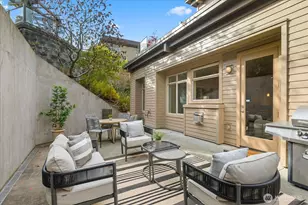 55 Pine St, Edmonds, WA 98020 - Photo 26