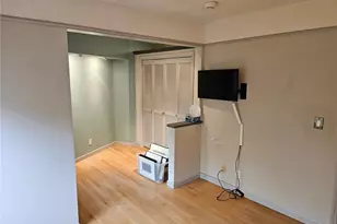 2822 Prosch Ave W, Seattle, WA 98119 - Photo 22