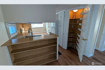 18501 52nd Avenue W #6, Lynnwood, WA 98037 - Photo 8