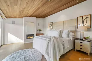 9135 NE 19th St, Clyde Hill, WA 98004 - Photo 16