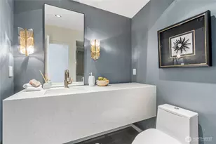 9135 NE 19th St, Clyde Hill, WA 98004 - Photo 14