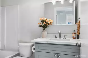 12600 57th Ave S, Seattle, WA 98178 - Photo 8