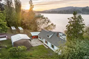 1885 SW Bay St, Port Orchard, WA 98366 - Photo 2